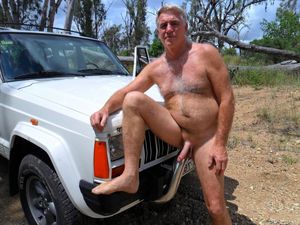 naked mature men pictures