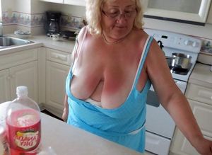 homemade naked moms